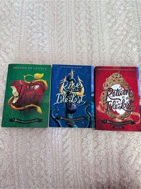Disney Descendants Novel Trilogy Set - Rare